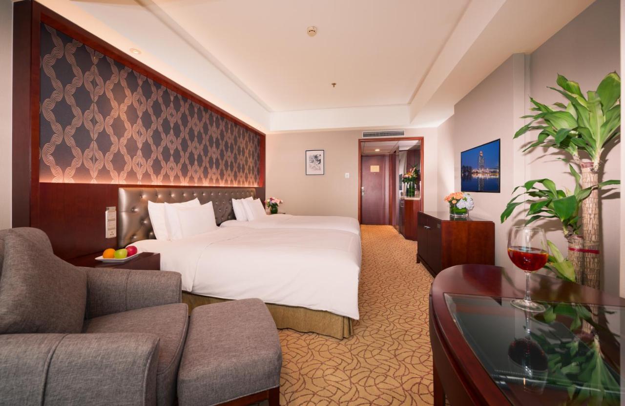 Shu Guang International Hotel Нанкин Экстерьер фото