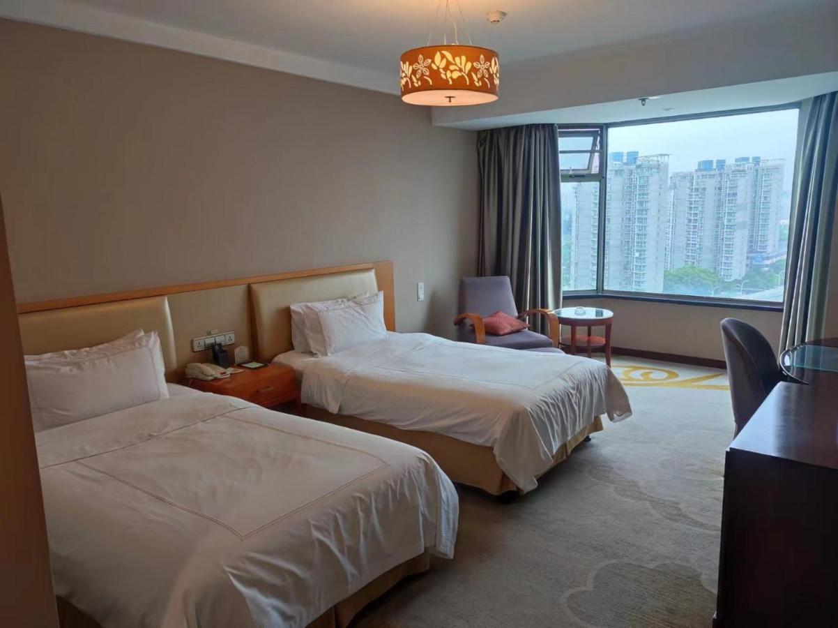Shu Guang International Hotel Нанкин Экстерьер фото