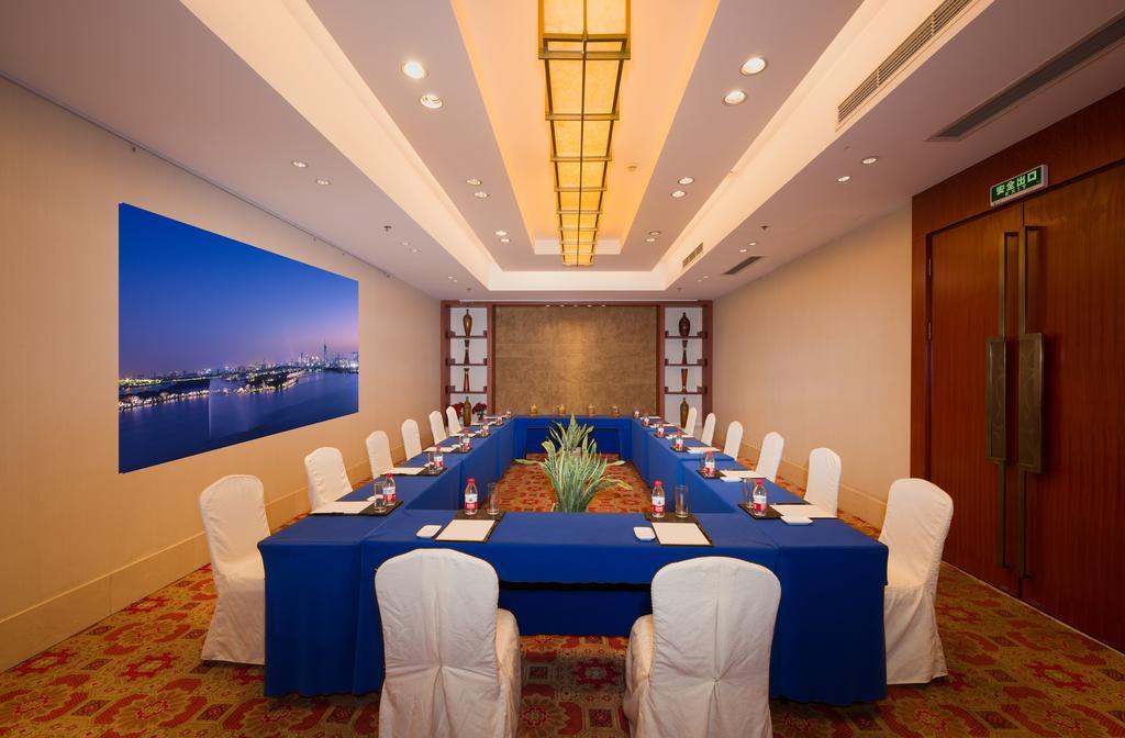 Shu Guang International Hotel Нанкин Экстерьер фото