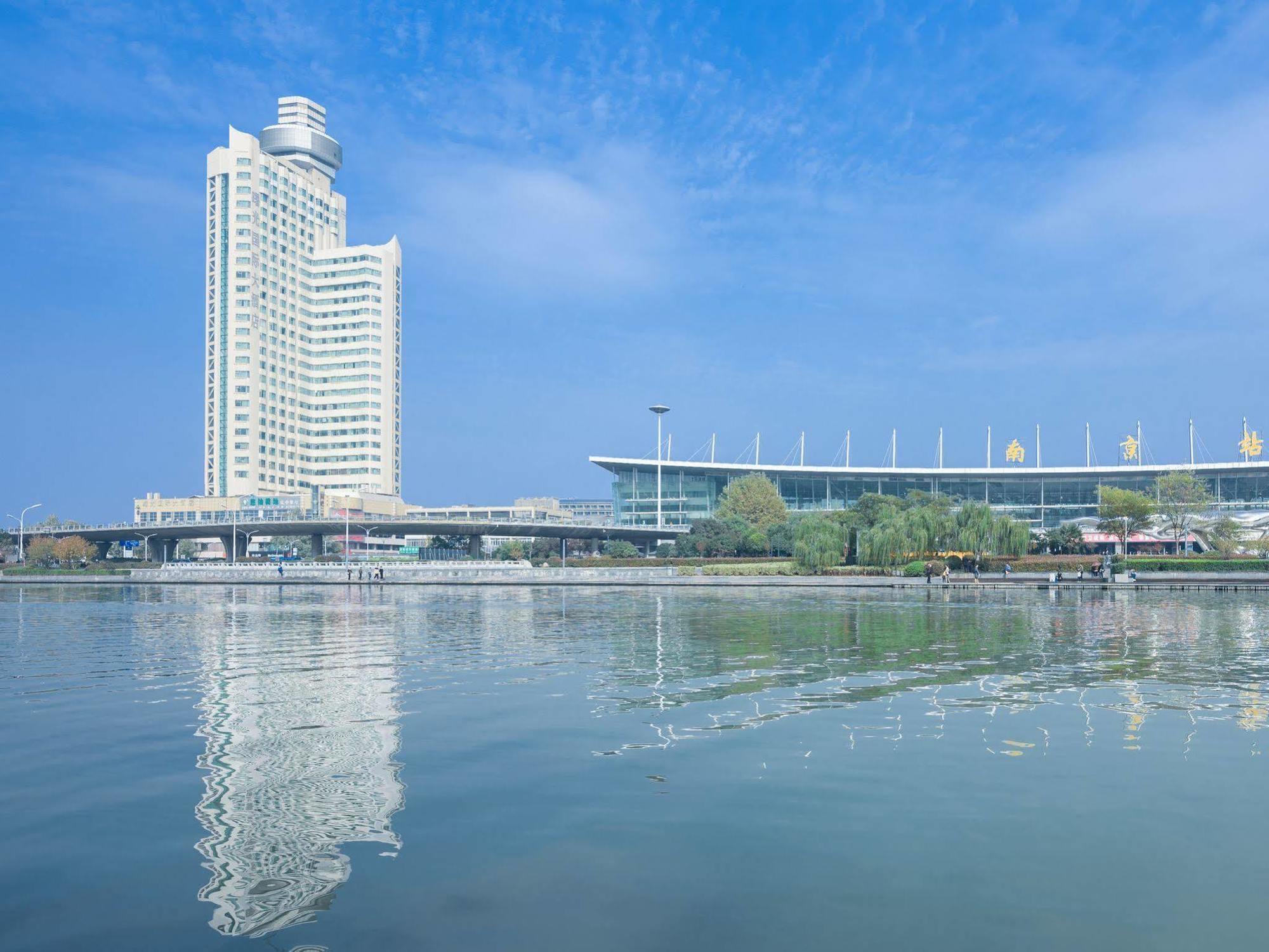 Shu Guang International Hotel Нанкин Экстерьер фото